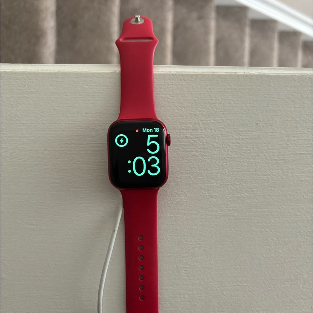 Apple Watch Series 7 (GPS+ Cellular) 45MM in Red
